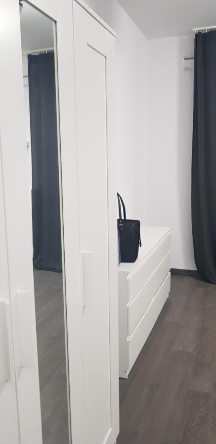Apartament Kawalerka Mieszkanie Warszawa Exterior photo